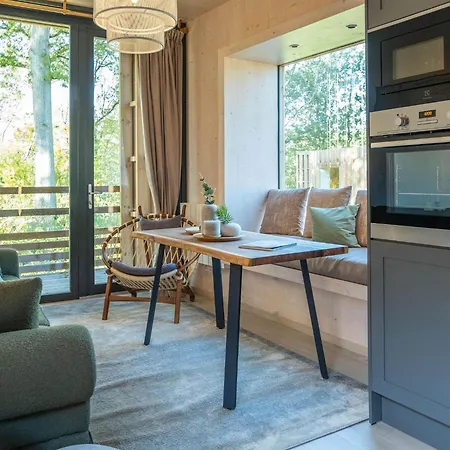 Prázdninový dům Charming 1-bedroom