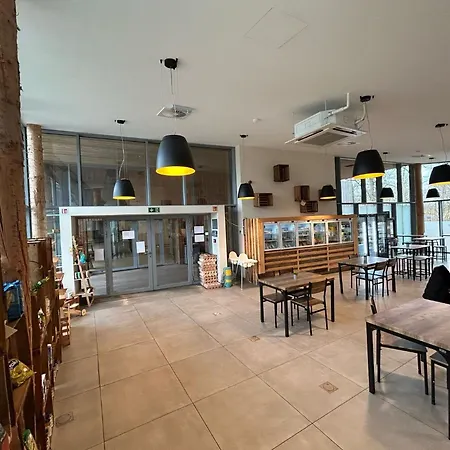 Charming 1-bedroom Prázdninový dům *